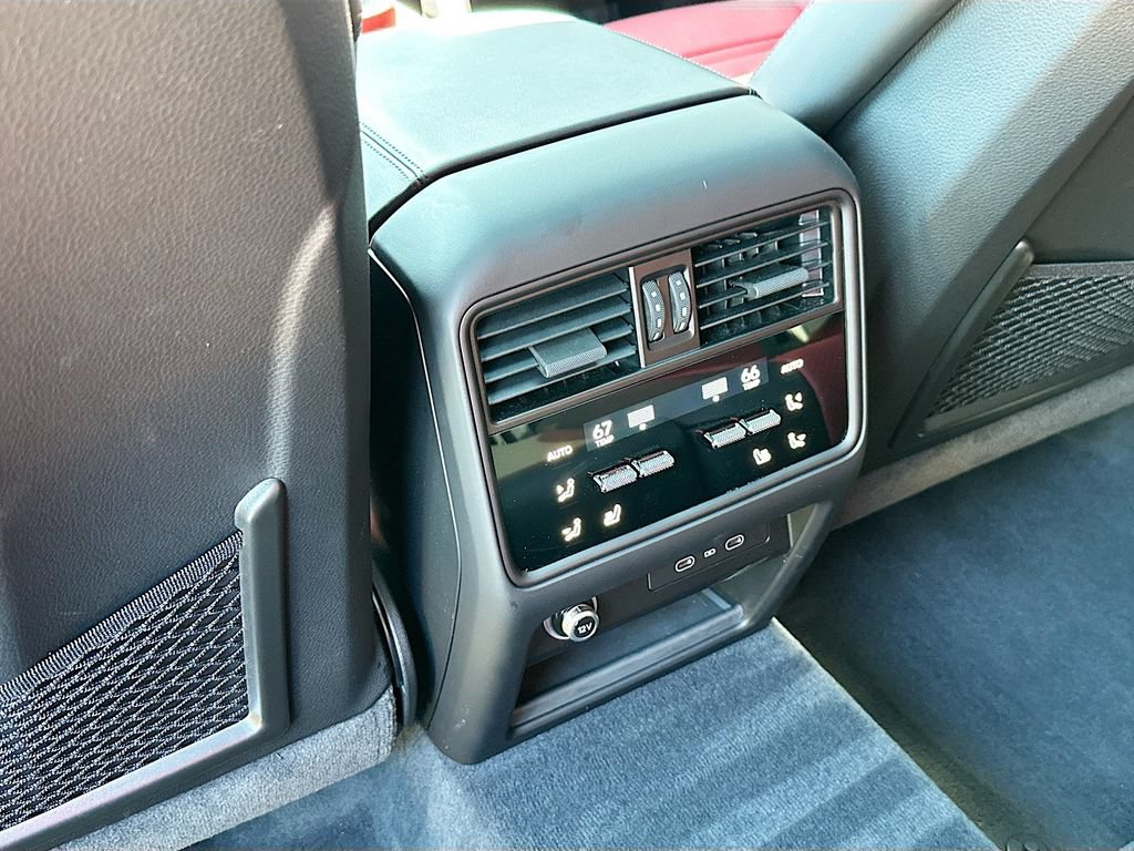 Certified 2026 Porsche Cayenne S AWD/4WD image 27