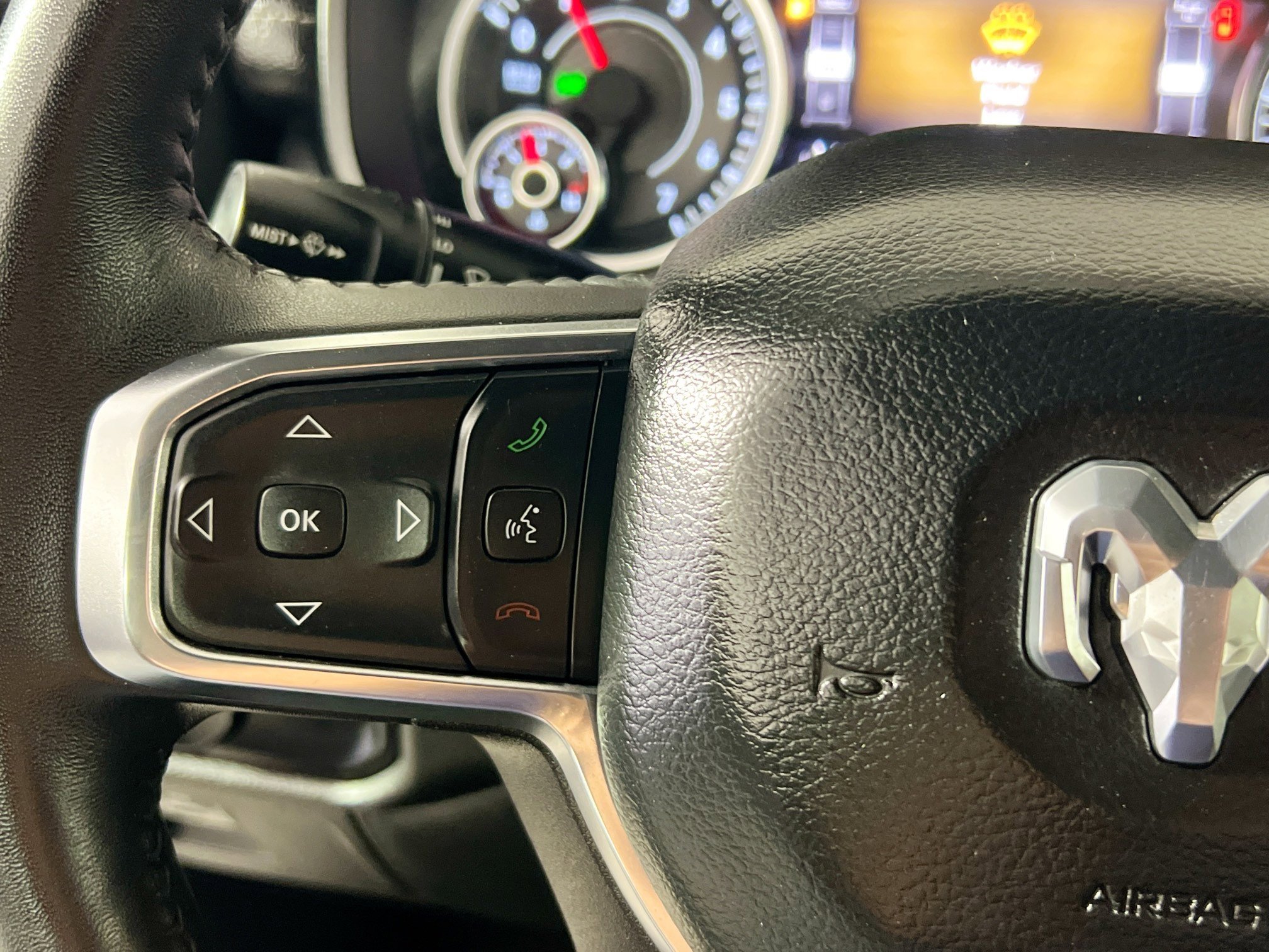 Used 2024 RAM 1500 Laramie image 18