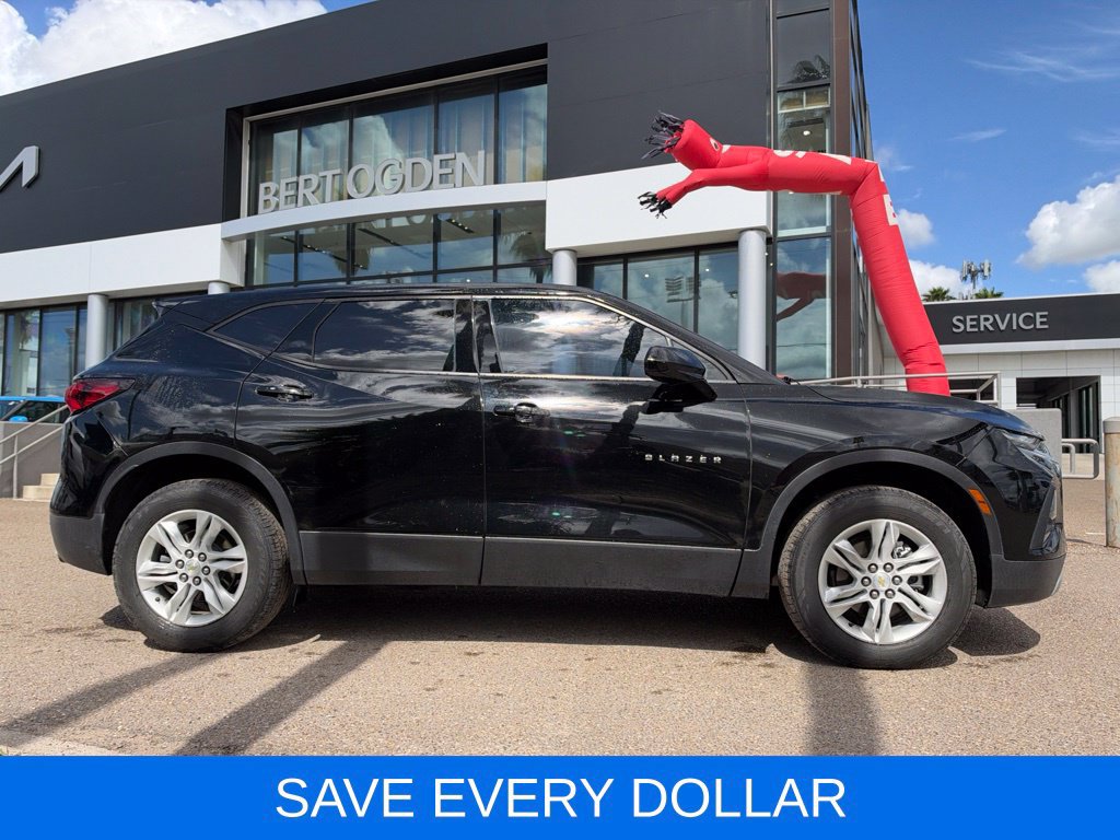 Used 2021 Chevrolet Blazer LT w/ LPO, Floor Liner Package FWD image 3