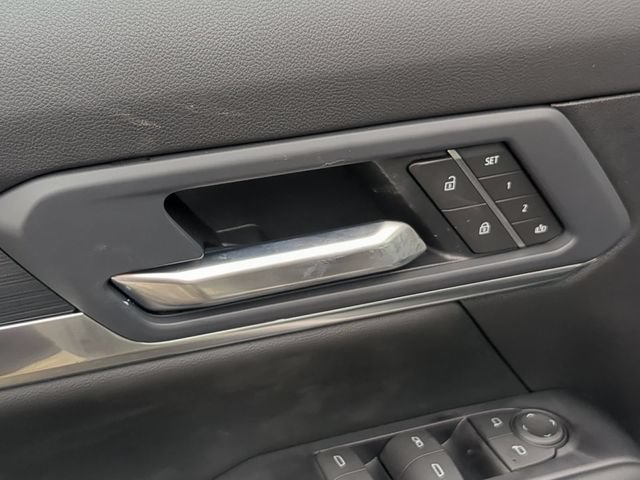New 2027 GMC Terrain Elevation w/ Elevation Premium Package AWD/4WD image 16