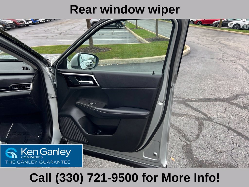Used 2023 Mitsubishi Outlander SE AWD/4WD image 56