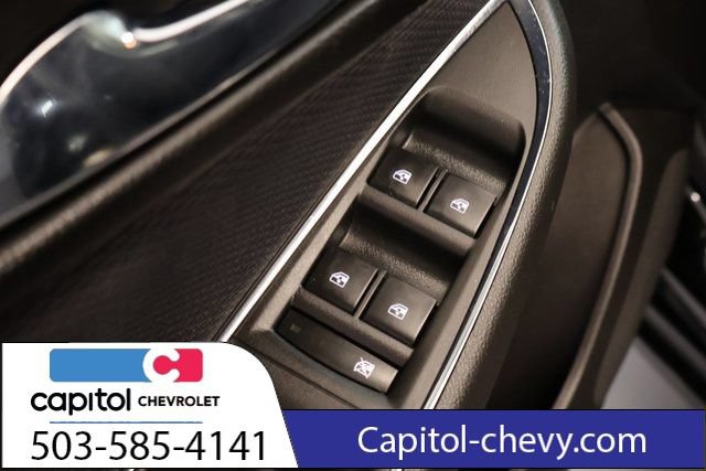 Used 2018 Chevrolet Cruze LT FWD image 12