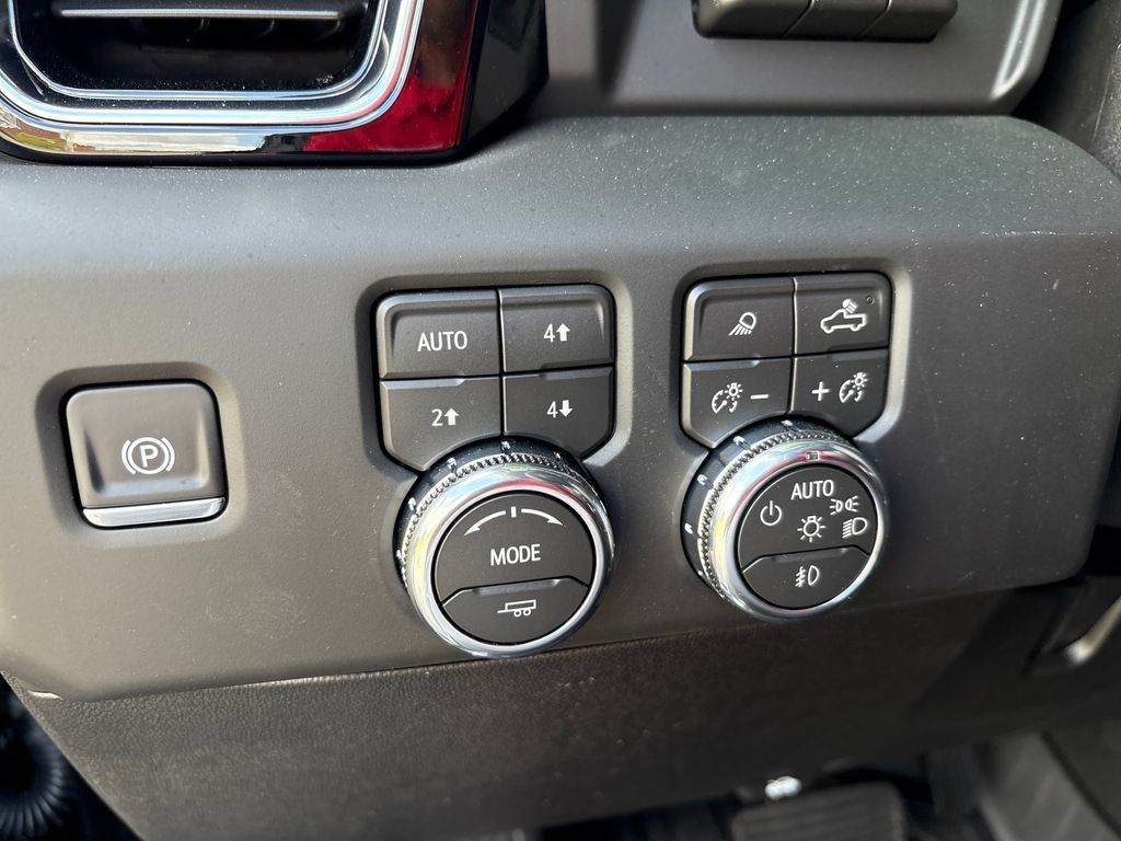 New 2026 GMC Sierra 2500 Denali w/ Denali Reserve Package AWD/4WD image 23