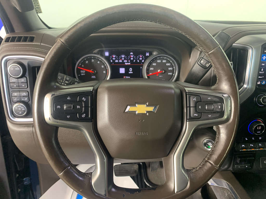 Used 2020 Chevrolet Silverado 1500 LTZ w/ LTZ Premium Package AWD/4WD image 19
