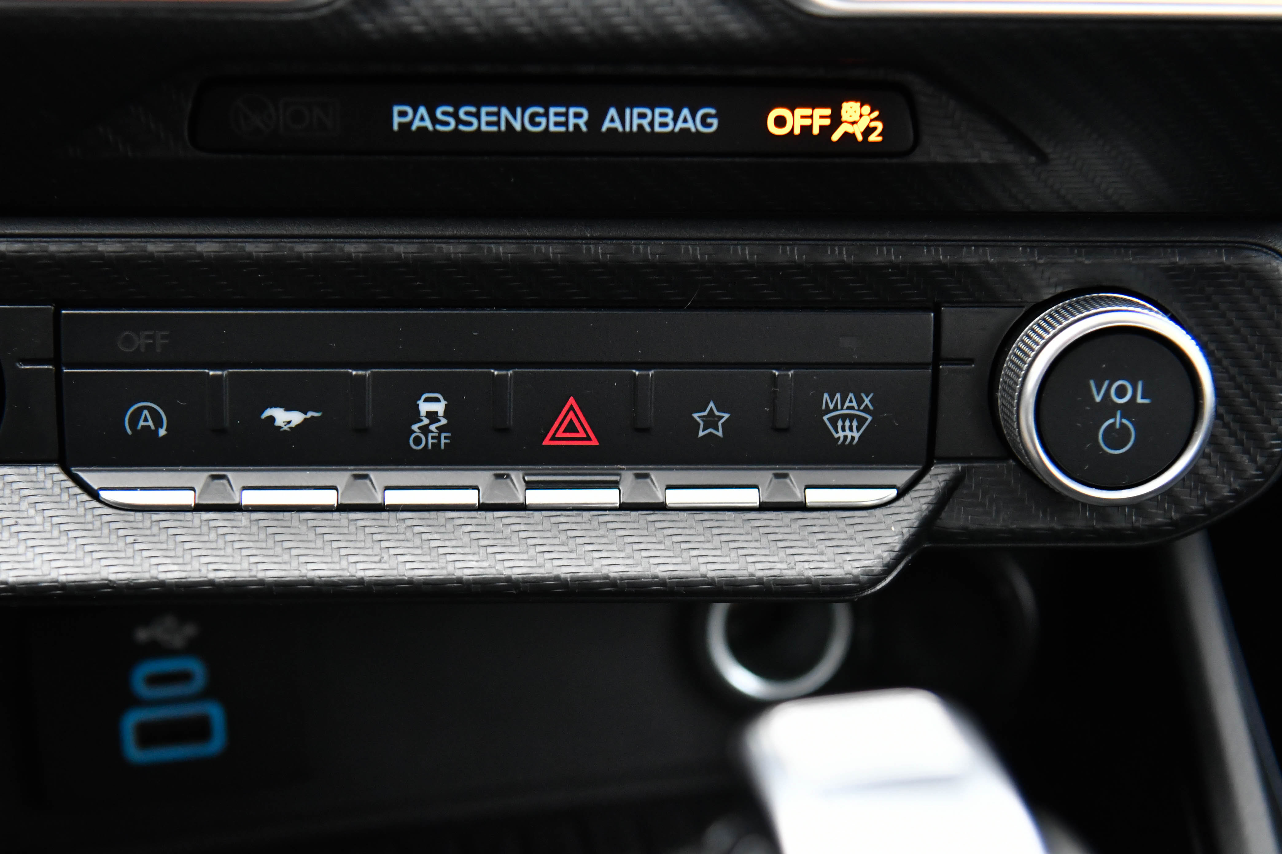 Used 2024 Ford Mustang Premium image 26