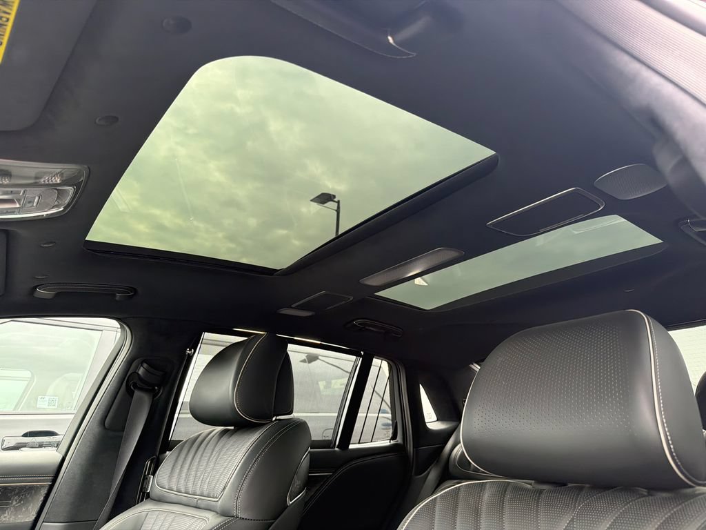 Used 2023 Genesis G90 3.5T AWD/4WD image 33