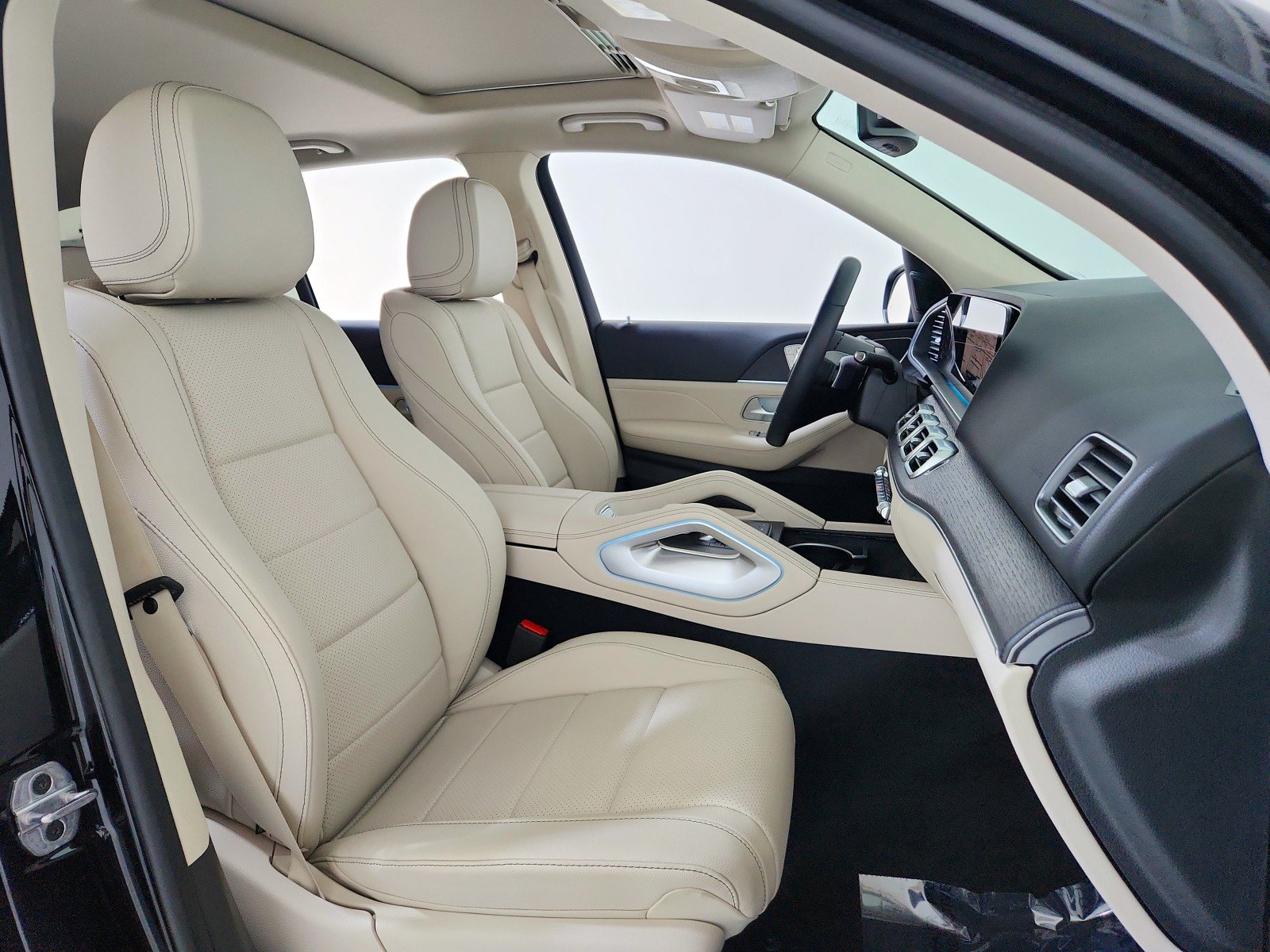 Certified 2025 Mercedes-Benz GLE 350 4MATIC image 31