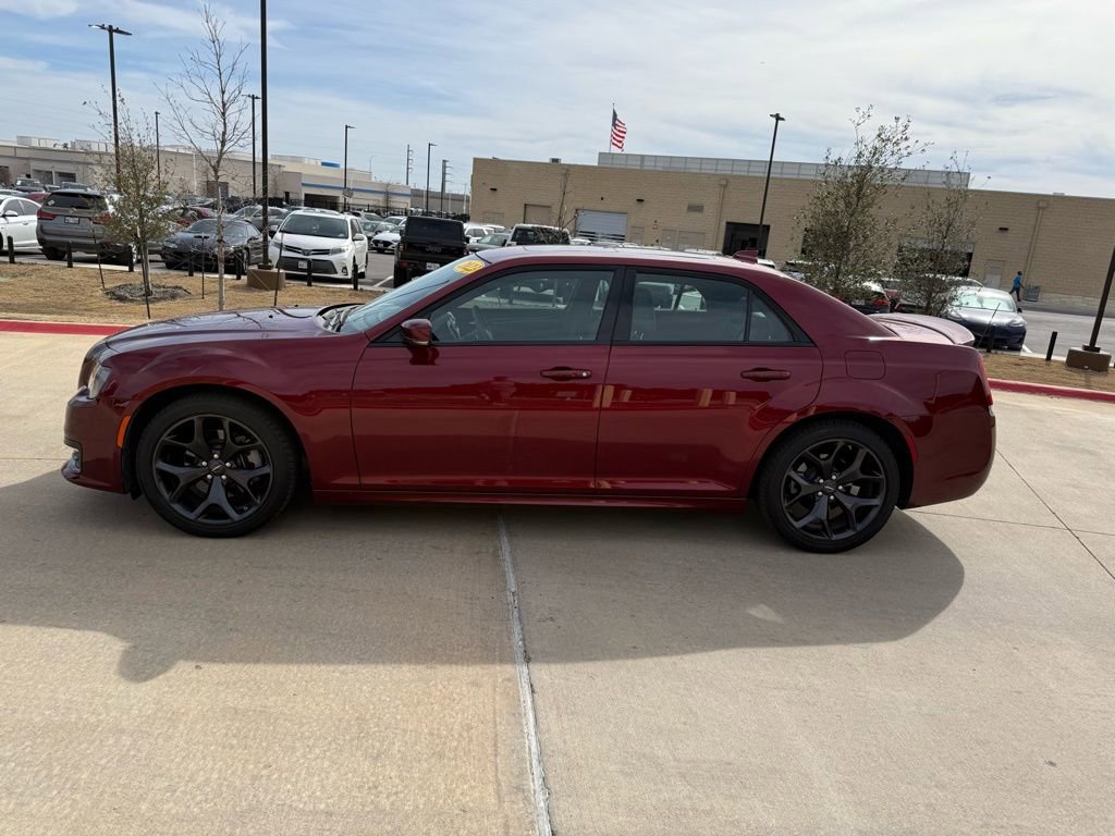 Used 2023 Chrysler 300 S w/ Comfort Group image 8