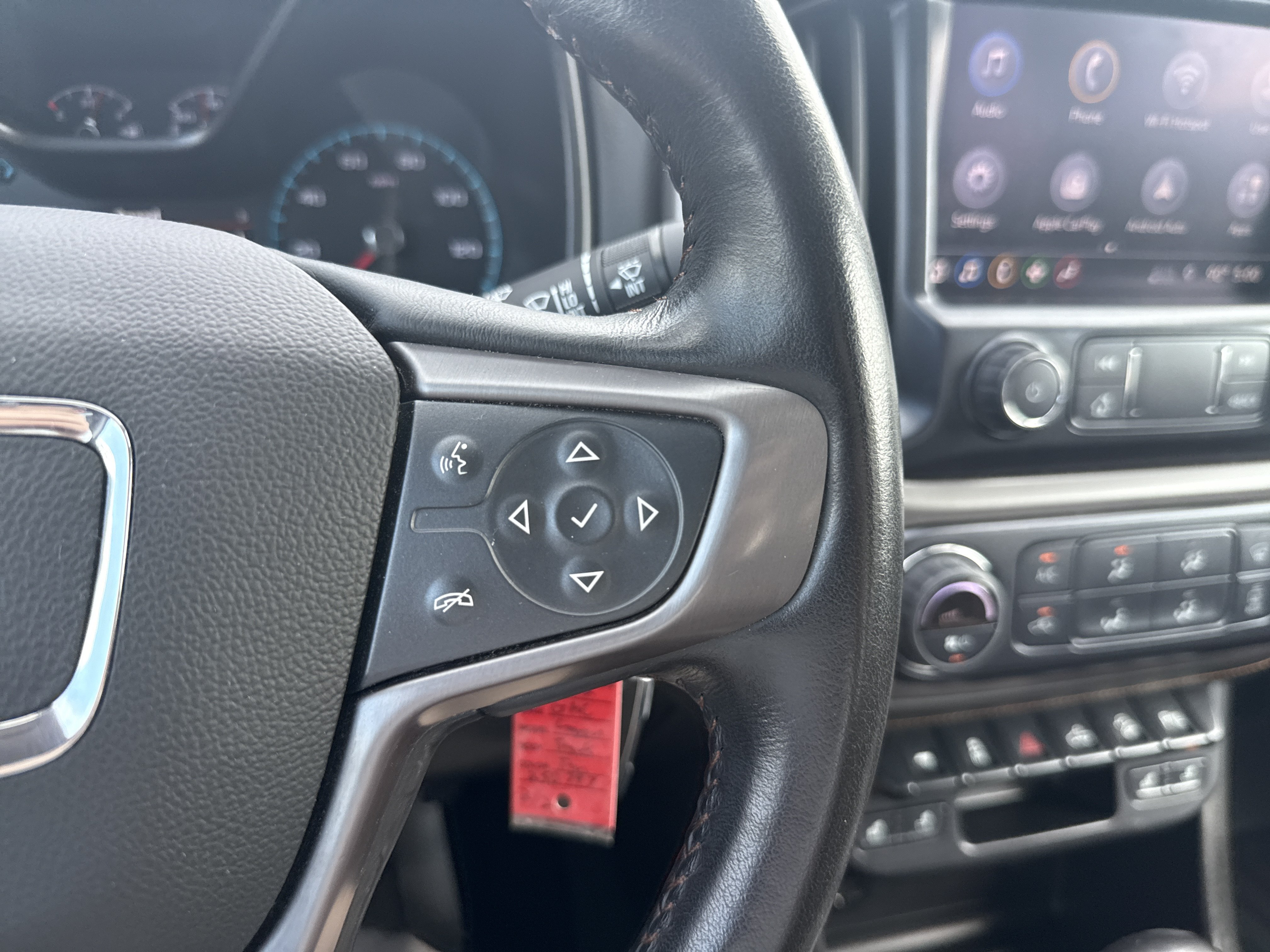 Used 2022 GMC Canyon AT4 w/ Trailering Package AWD/4WD image 20