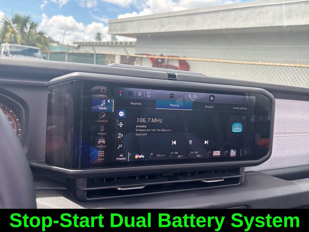 Used 2025 Jeep Wrangler Sport S image 16