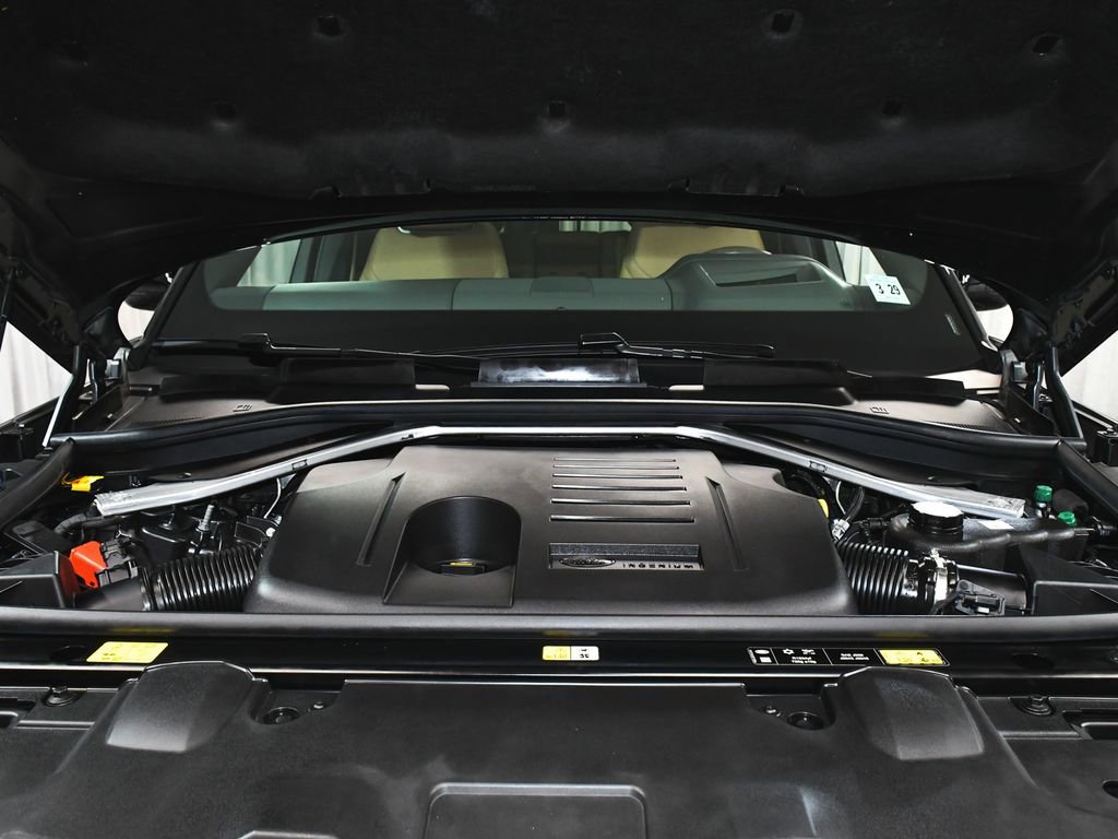 Used 2024 Land Rover Range Rover Autobiography image 76