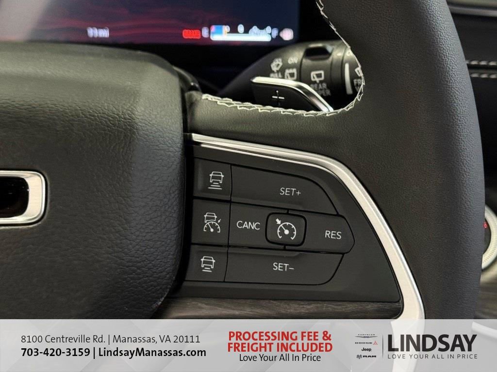 New 2025 Jeep Grand Cherokee L Limited w/ Luxury Tech Group II image 34