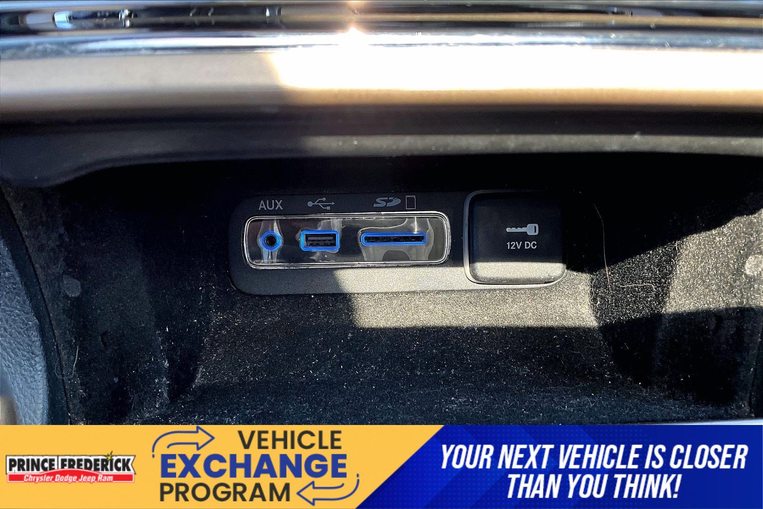 Used 2016 Jeep Grand Cherokee Limited AWD/4WD image 28