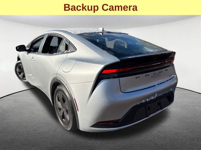 Used 2025 Toyota Prius LE image 12