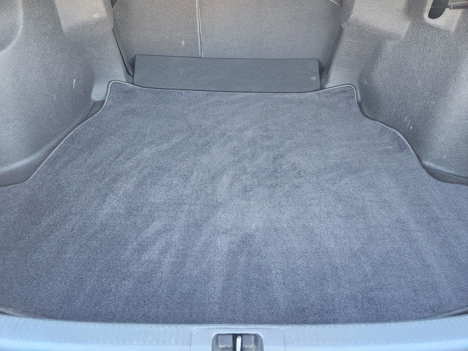 Used 2023 Toyota Camry SE image 35