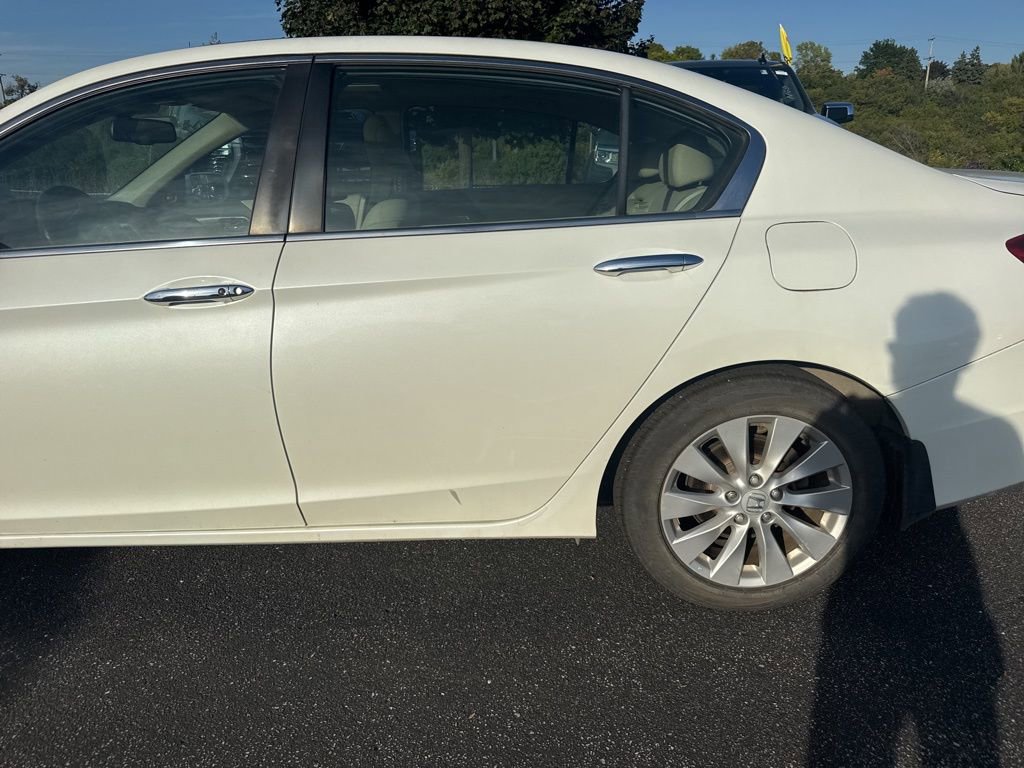 Used 2015 Honda Accord EX-L image 7