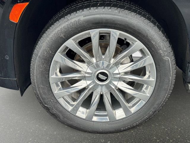 Certified 2024 Cadillac Escalade ESV Premium Luxury w/ Performance Package image 10