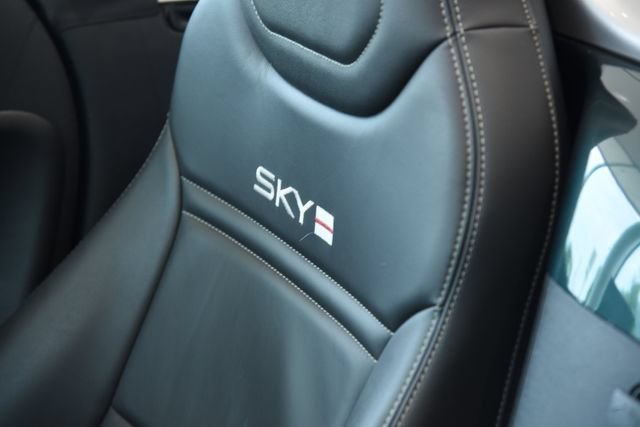 Used 2007 Saturn Sky Red Line RWD image 21