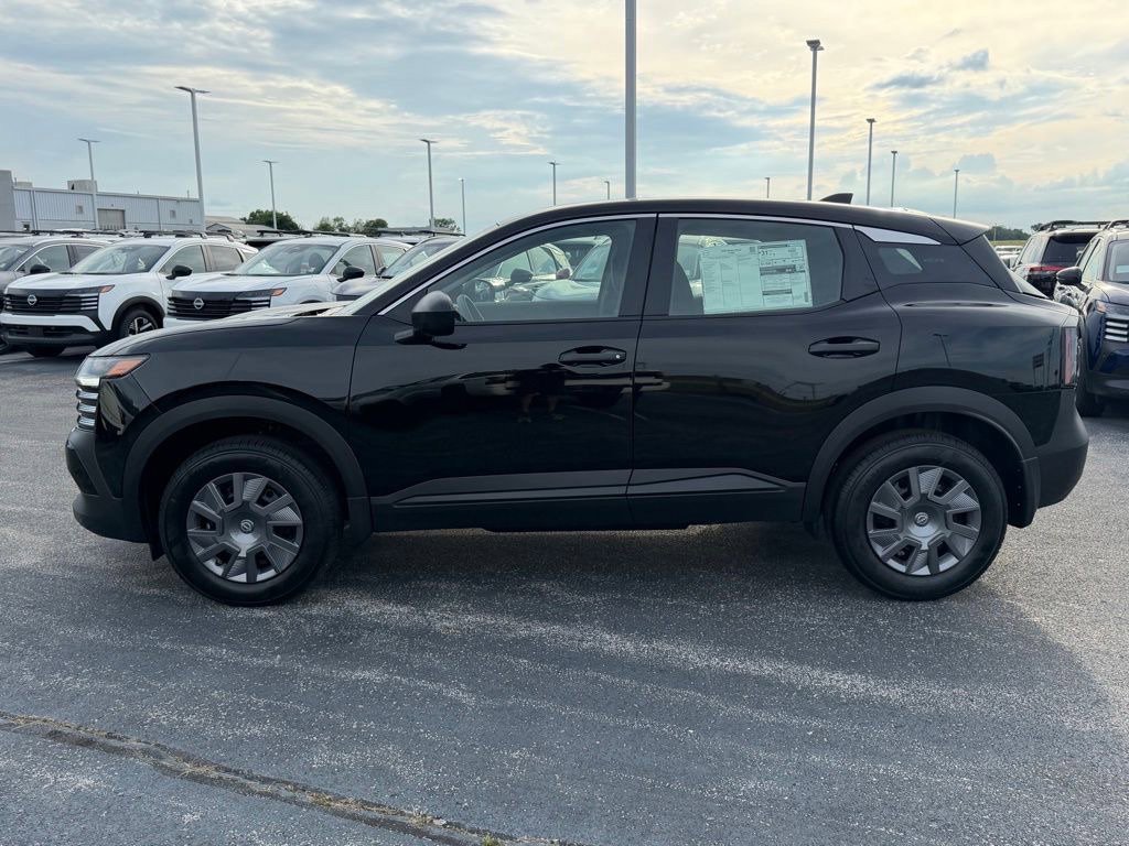 New 2026 Nissan Kicks S FWD image 7