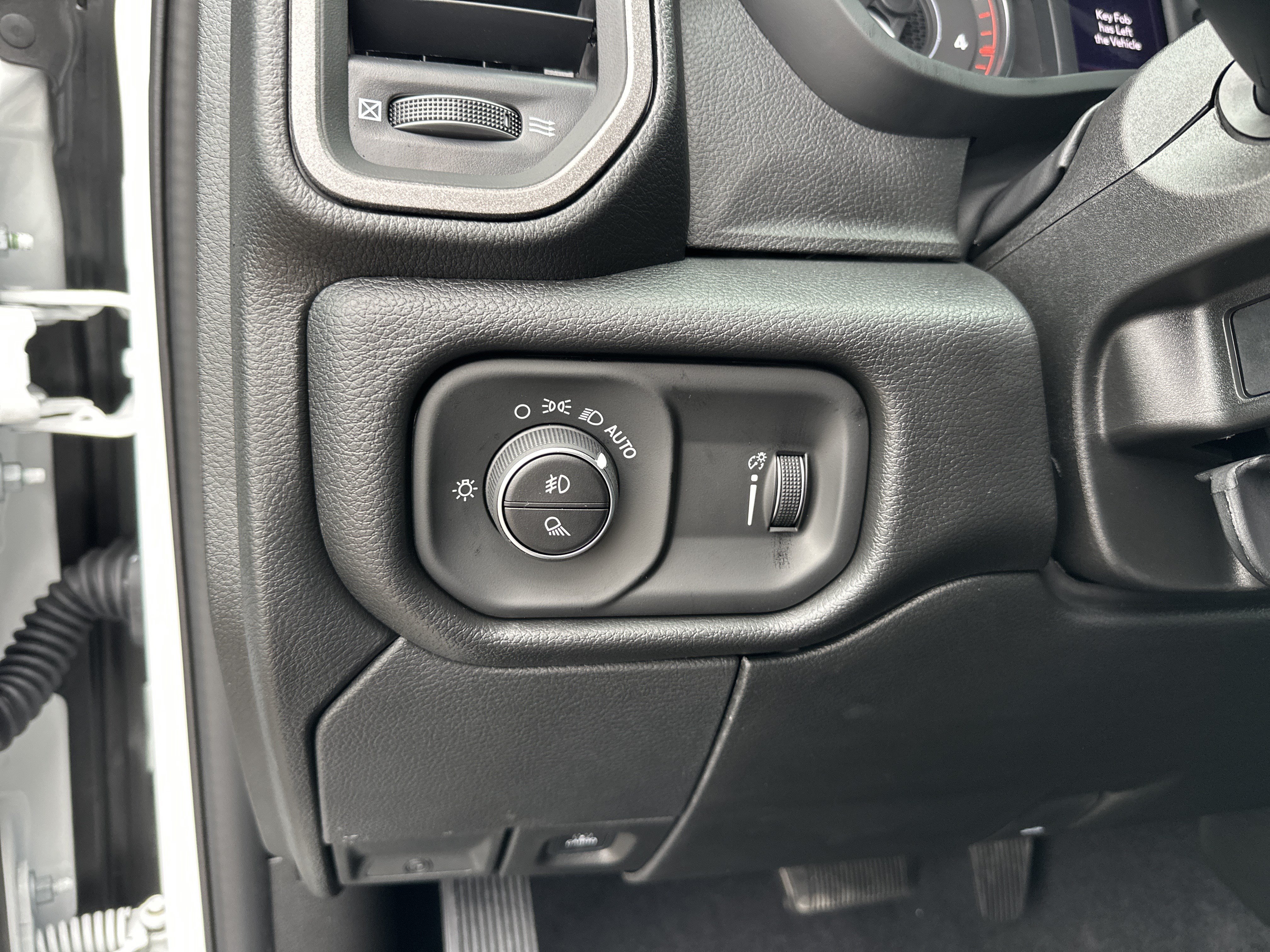 New 2026 RAM 2500 Tradesman AWD/4WD image 30