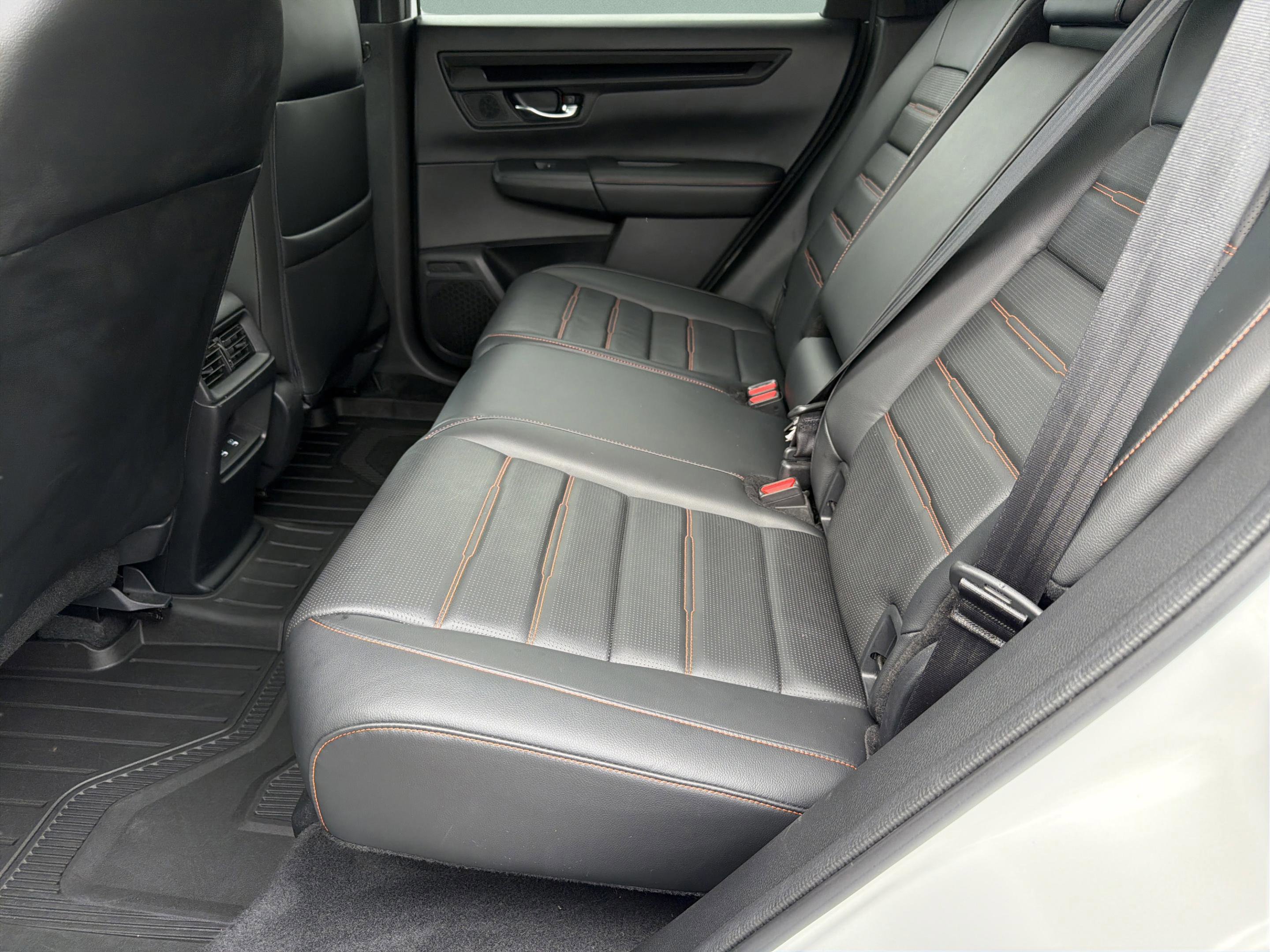 Certified 2025 Honda CR-V Sport-L image 30