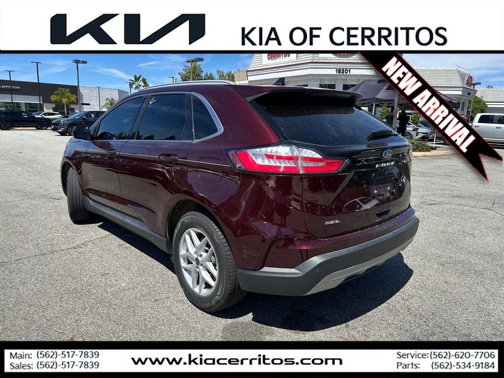 Used 2021 Ford Edge SEL w/ Convenience Package image 3