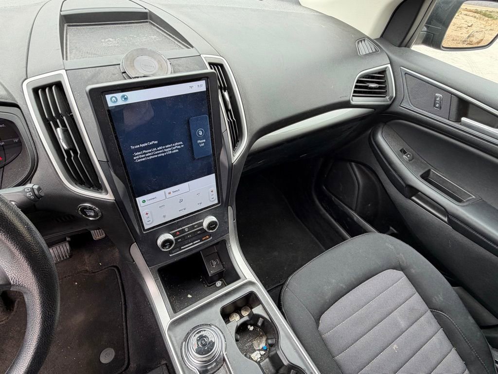 Used 2022 Ford Edge SE image 17