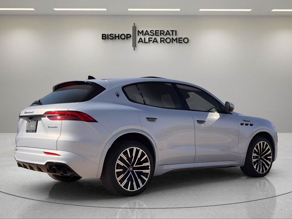 New 2025 Maserati Grecale Modena AWD/4WD image 8