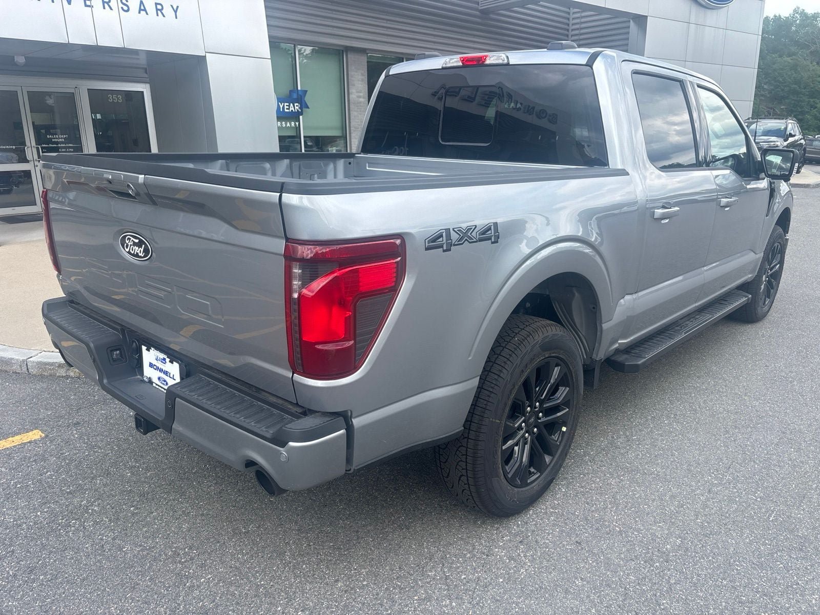 New 2026 Ford F150 XLT w/ Equipment Group 302A MID AWD/4WD image 3