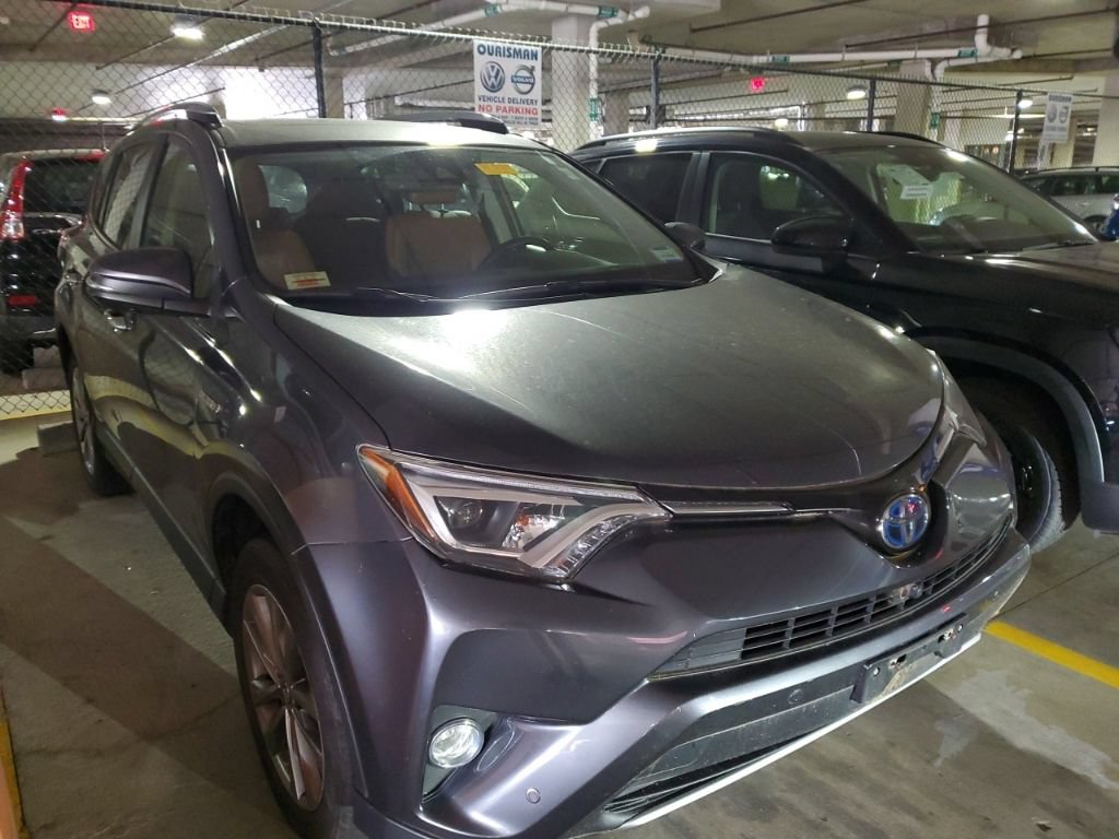 Used 2017 Toyota RAV4 Limited w/ Advanced Technology Package AWD/4WD image 3