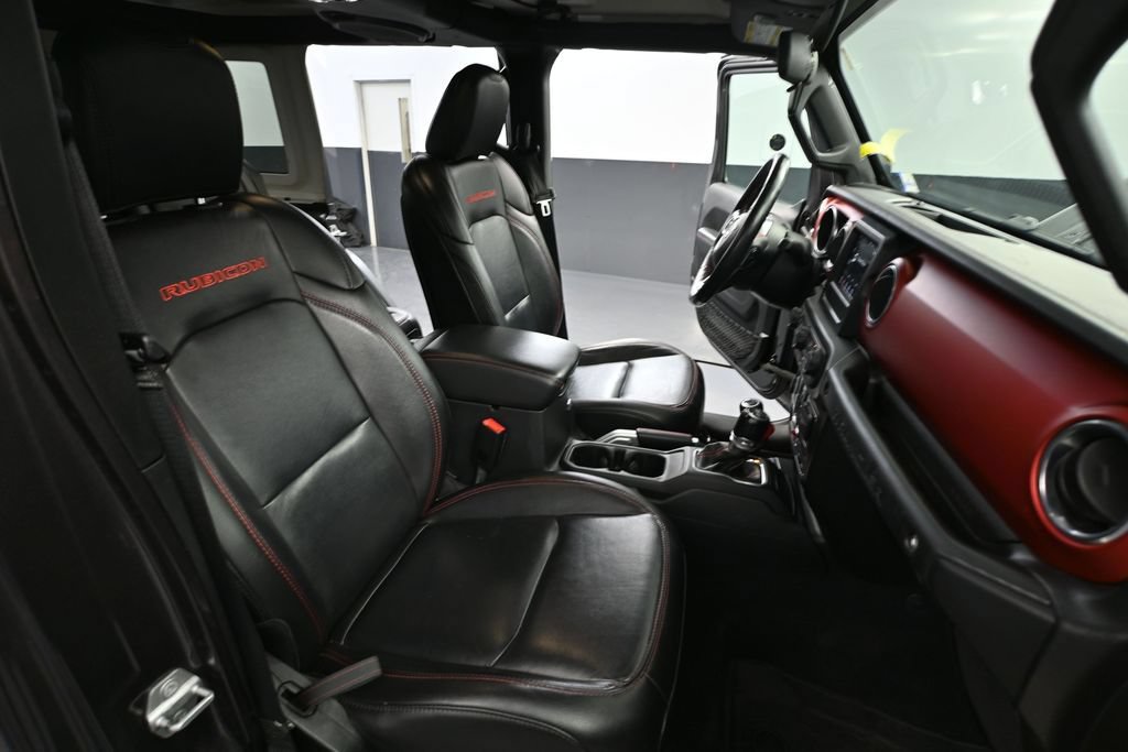 Used 2020 Jeep Wrangler Unlimited Rubicon w/ LED Lighting Group AWD/4WD image 35