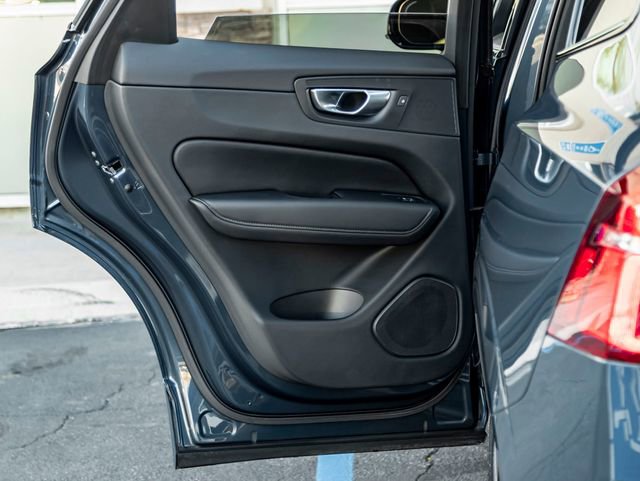 Used 2024 Volvo XC60 T8 Plus w/ Climate Package image 19