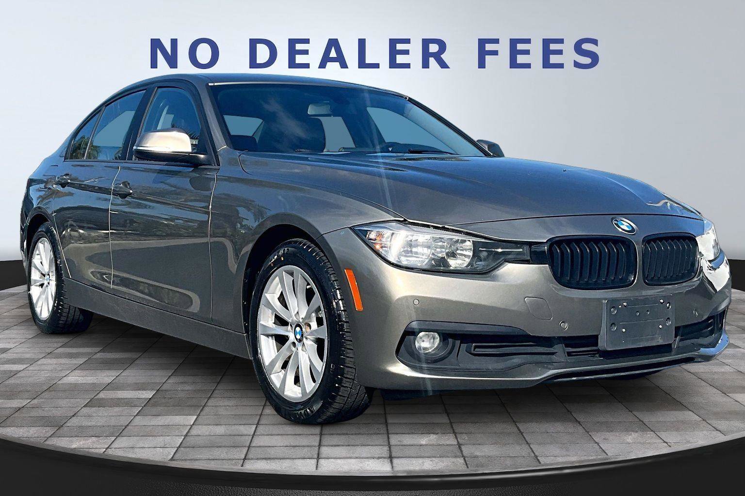 Used 2016 BMW 320i Sedan RWD image 3