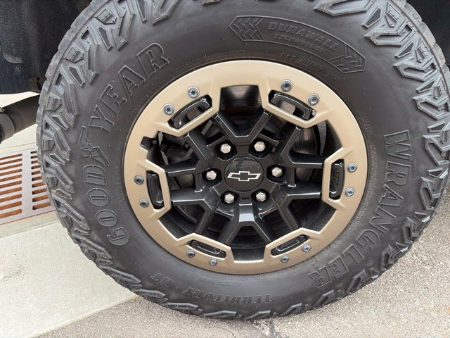 Used 2023 Chevrolet Colorado ZR2 w/ Desert Boss Special Edition AWD/4WD image 4