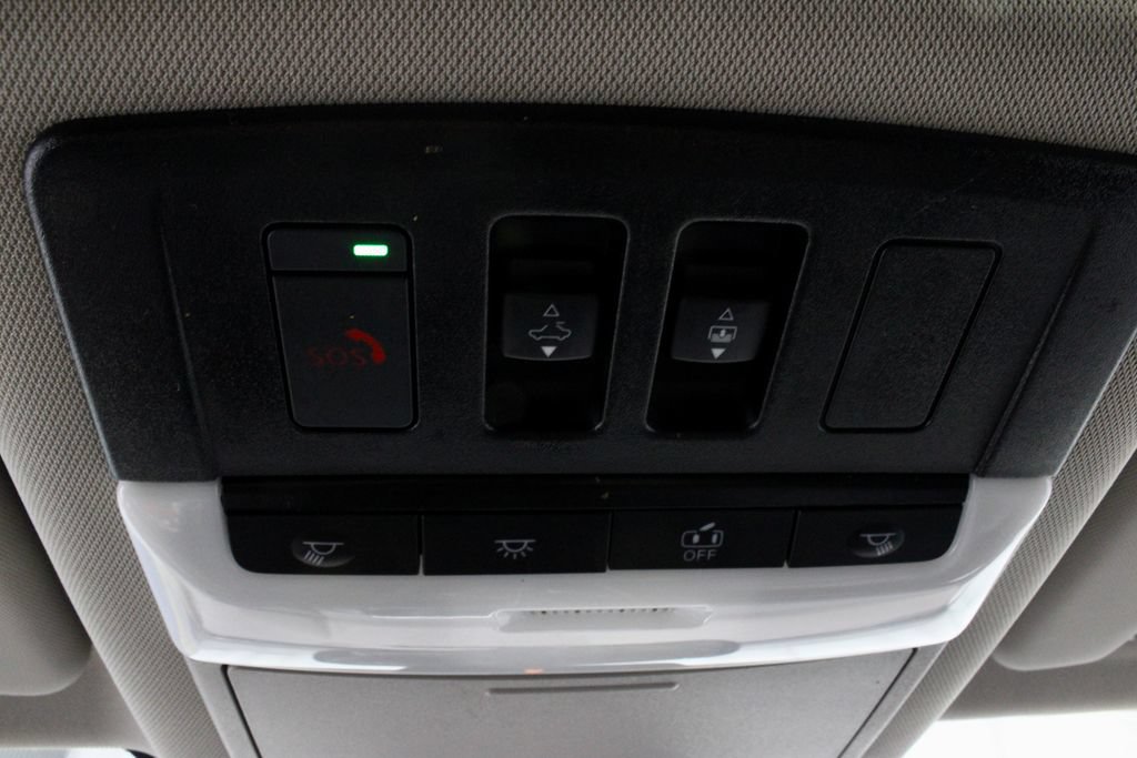 Certified 2023 Nissan Rogue SV w/ SV Premium B Package AWD/4WD image 30