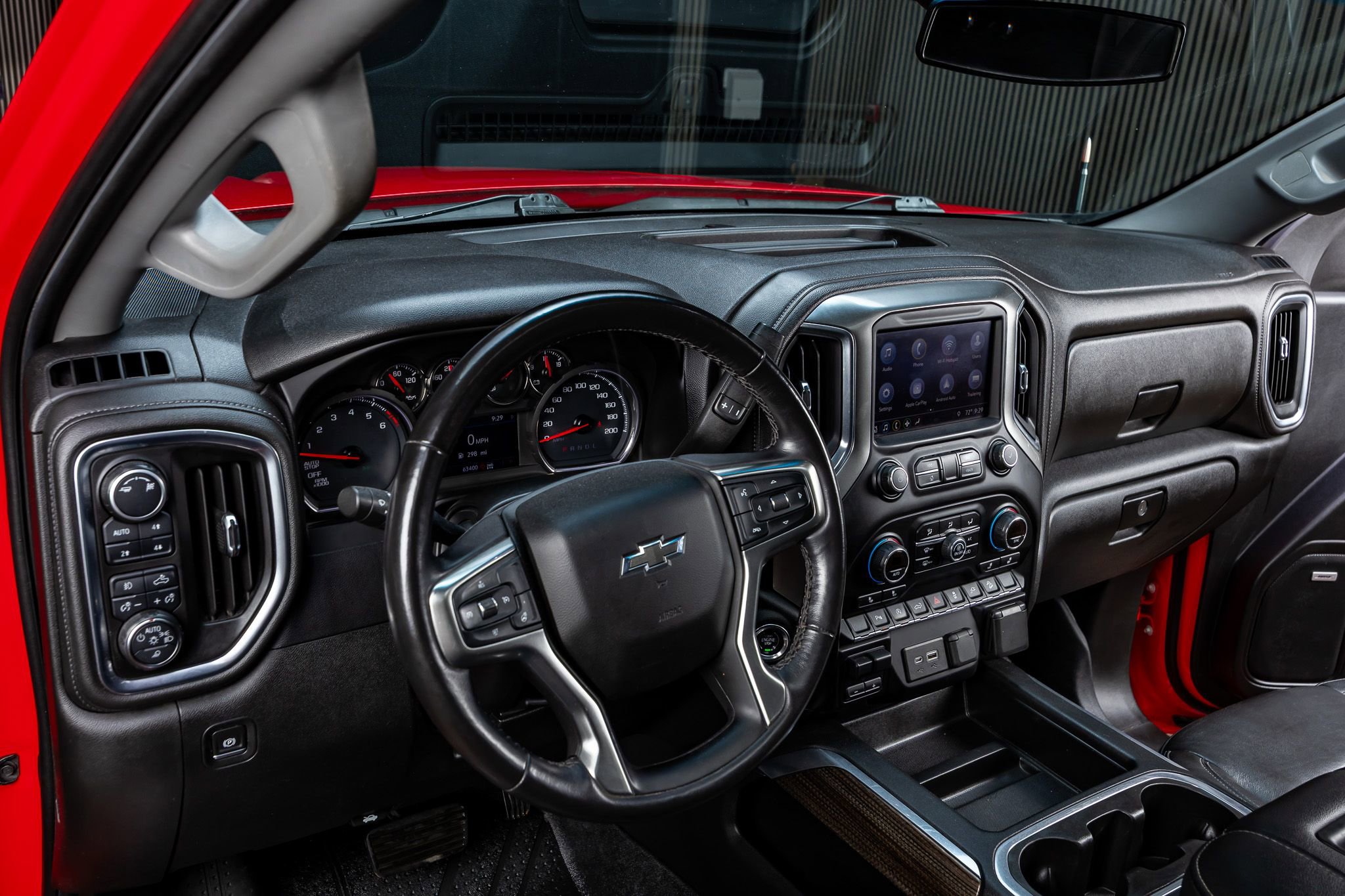 Used 2019 Chevrolet Silverado 1500 LT Trail Boss AWD/4WD image 17