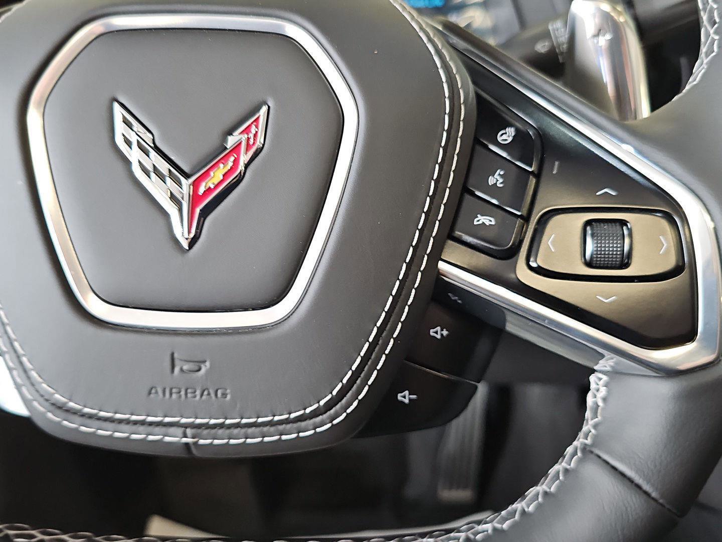 Used 2023 Chevrolet Corvette Stingray Premium Conv image 23