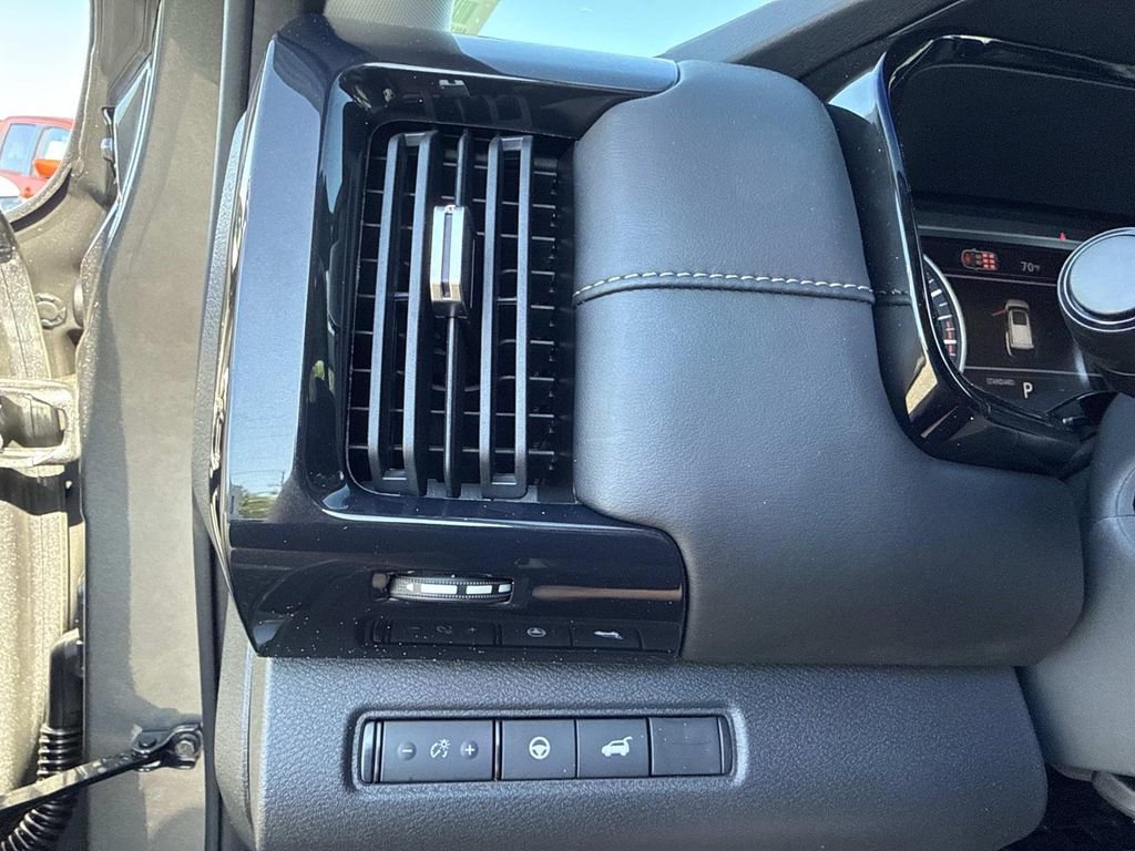 New 2026 Nissan Pathfinder SV FWD image 33