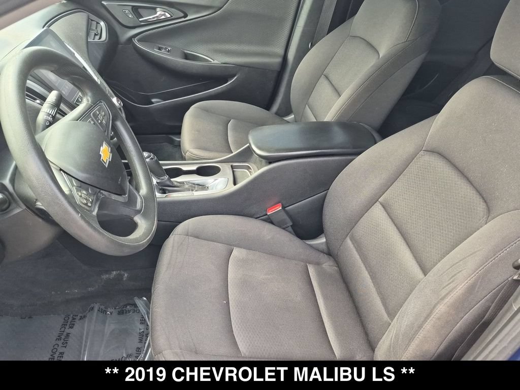 Used 2019 Chevrolet Malibu LS FWD image 17