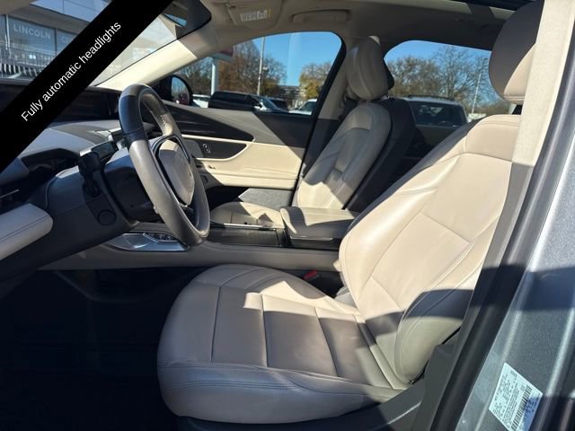Certified 2024 Lincoln Nautilus Premier w/ Equipment Group 102A image 14