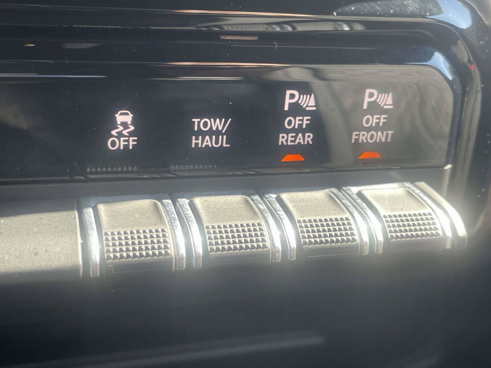 Used 2026 RAM 2500 Big Horn AWD/4WD image 7