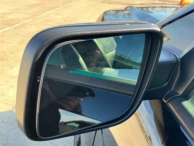 Used 2016 Ford Explorer Limited w/ Equipment Group 301A image 12