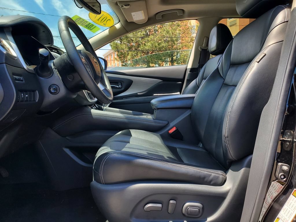 Used 2017 Nissan Murano Platinum w/ Platinum Technology Package AWD/4WD image 17