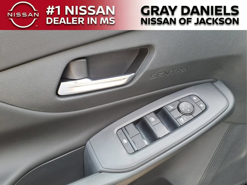 New 2026 Nissan Sentra SV w/ SV Convenience Package FWD image 10