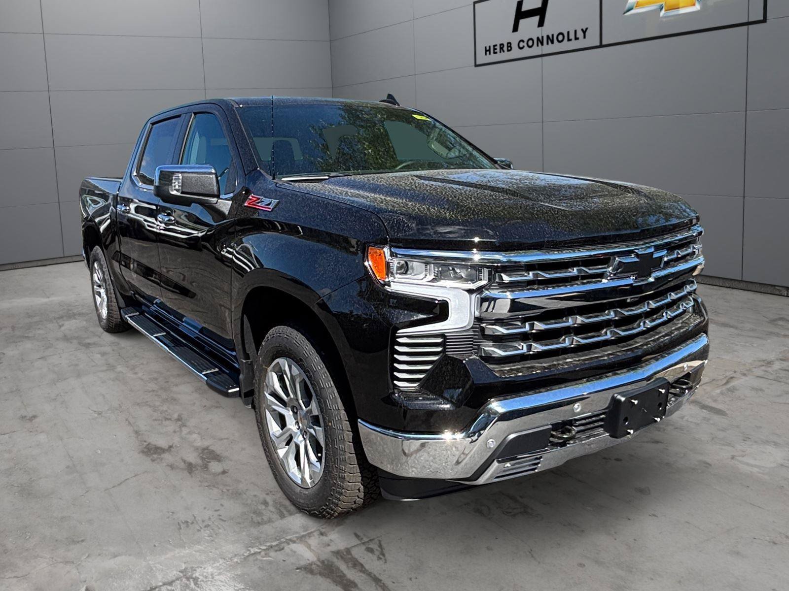 New 2026 Chevrolet Silverado 1500 LTZ w/ LTZ Premium Package AWD/4WD image 7