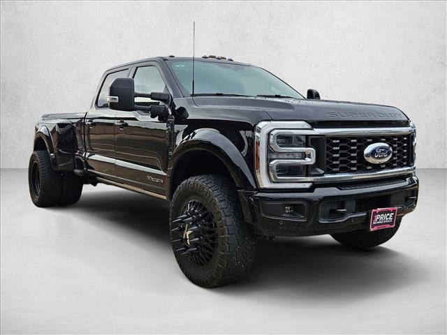 Used 2025 Ford F450 Platinum w/ FX4 Off-Road Package AWD/4WD image 3