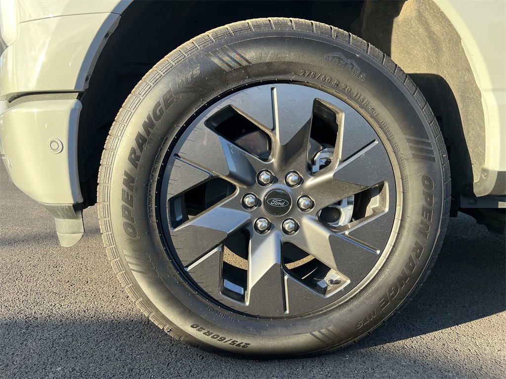 Used 2023 Ford F150 Lightning Lariat w/ Equipment Group 511A High image 19