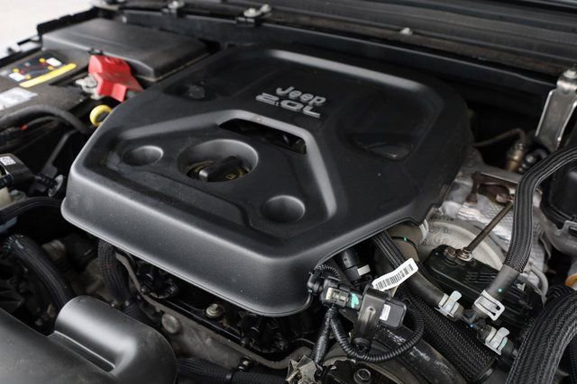 Used 2022 Jeep Wrangler Unlimited Rubicon 4xe w/ Cold Weather Group image 8