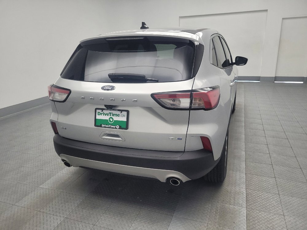 Used 2020 Ford Escape SE image 7