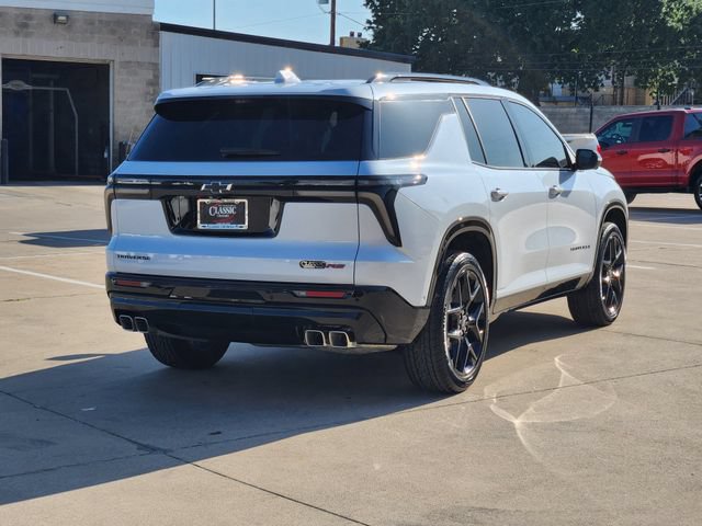 Used 2026 Chevrolet Traverse RS w/ LPO, Floor Liner Package FWD image 15